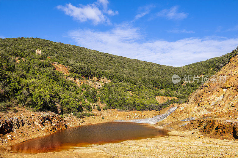 厄尔巴岛，Laghetto delle Conche(意大利托斯卡纳群岛)